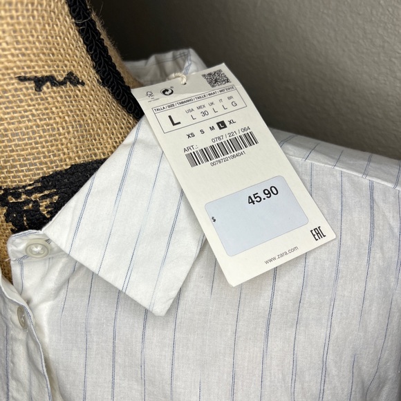 Zara button up collared shirt - Picture 4 of 5